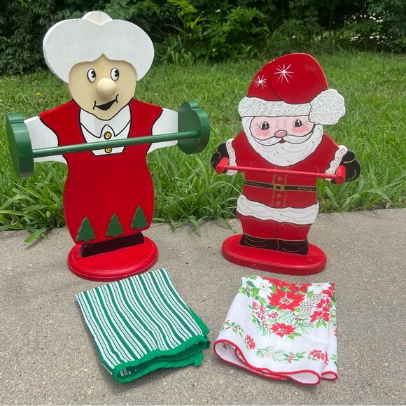 Mr and Mrs Santa Clause Wooden Handmade Whimsical Tea Towel Holders Christmas - Picture 2 of 8